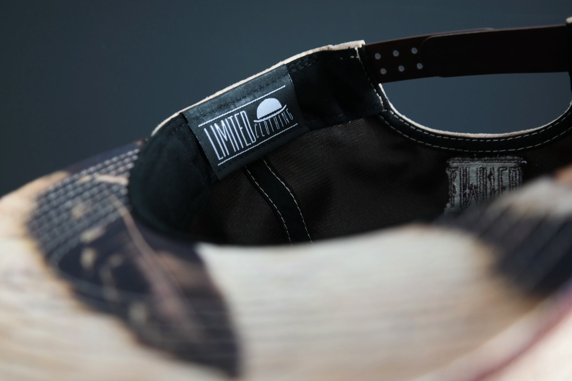 Limited_Limitierte_Snapback_Cap_Poet_07