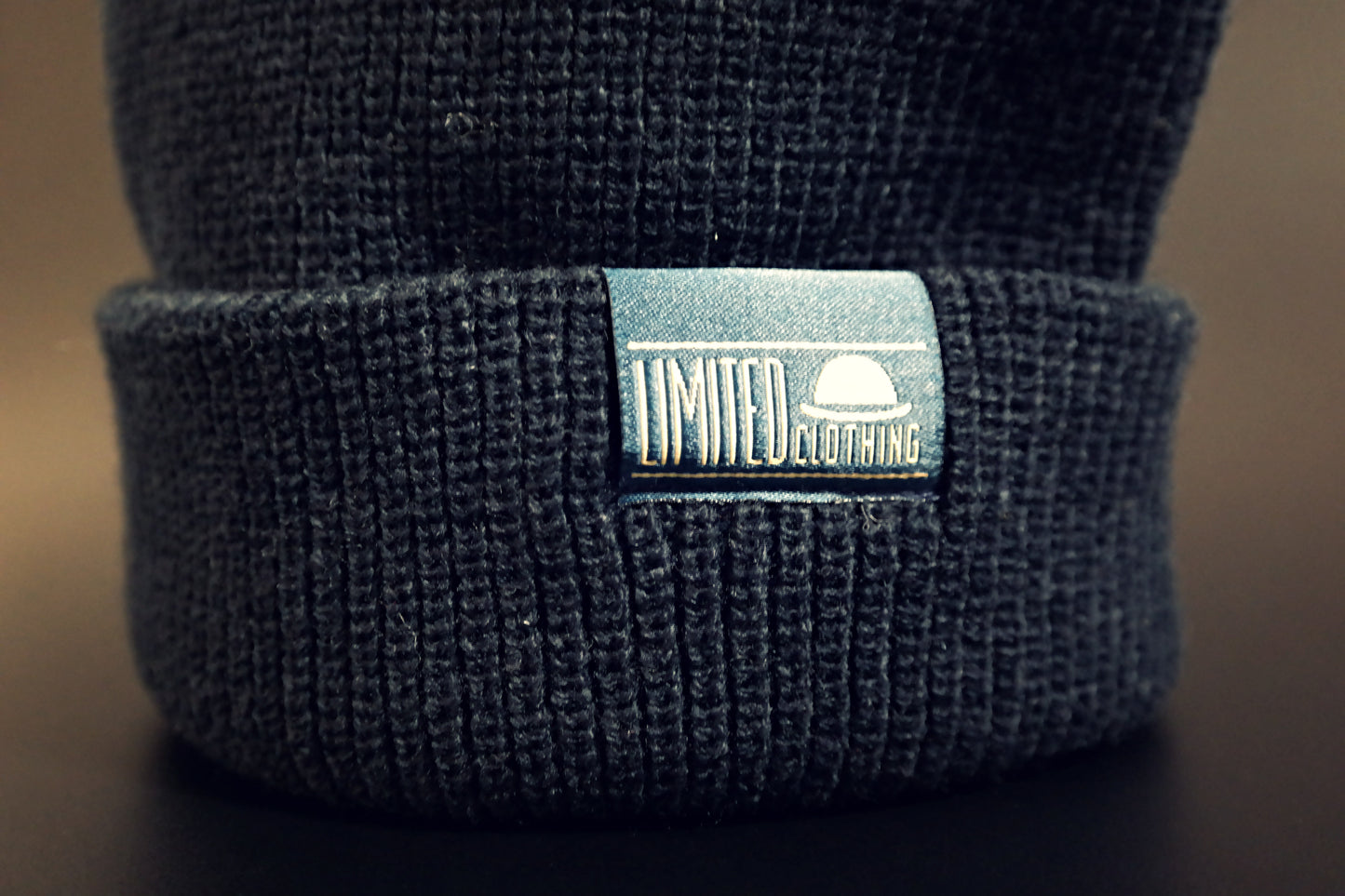 Limited_Limitierte_Beanie_Navy_03