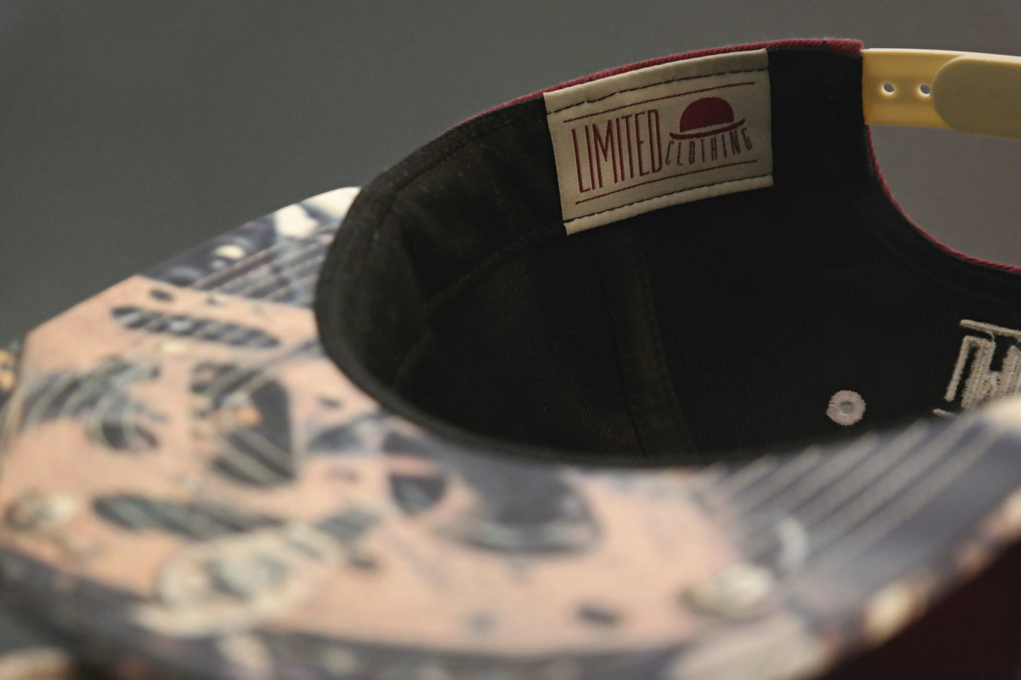 Limited_Limitierte_Snapbacks_Caps_Cadran_05