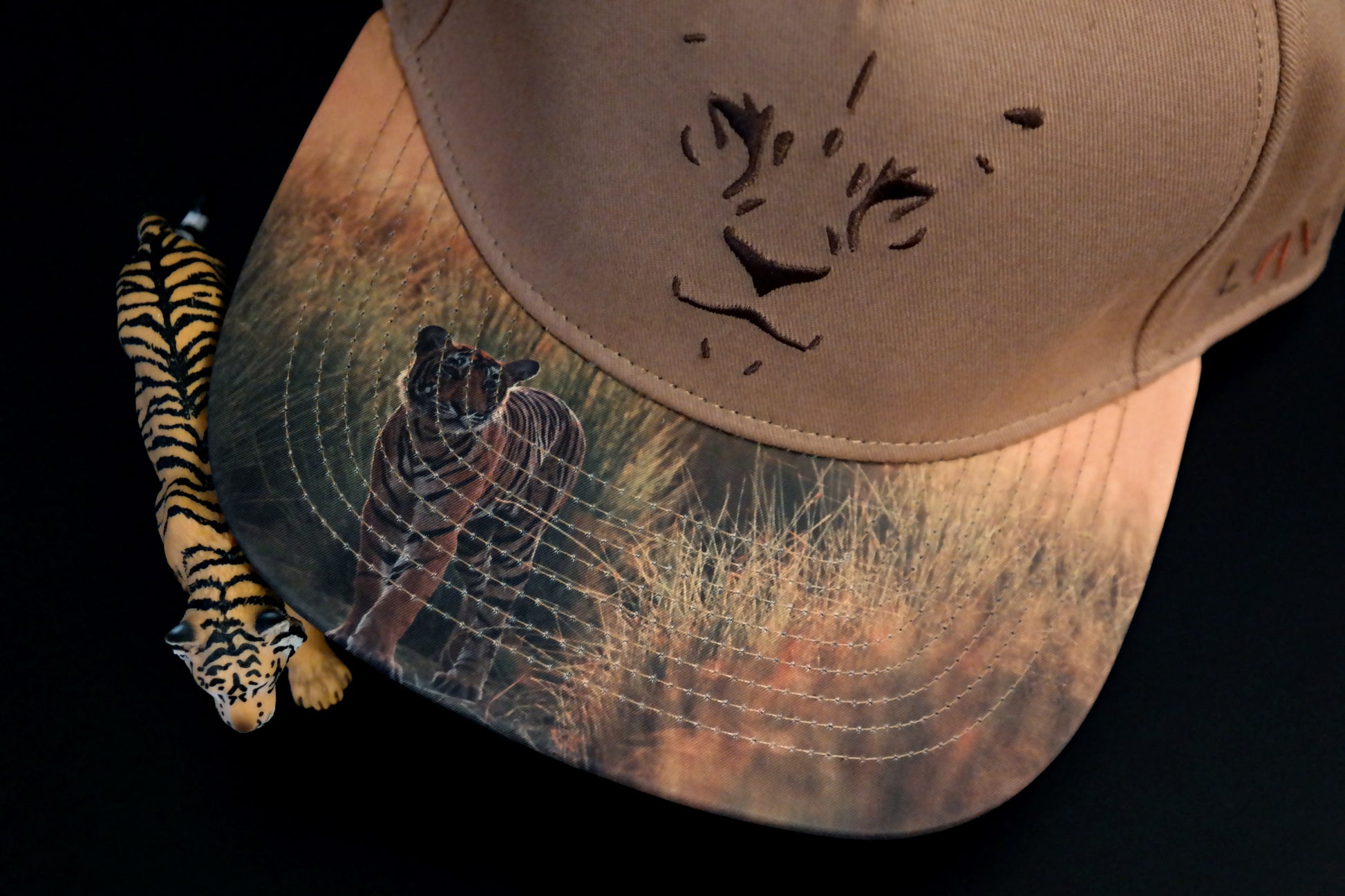 Limited_Limitierte_Snapbacks_Caps_Claw_05