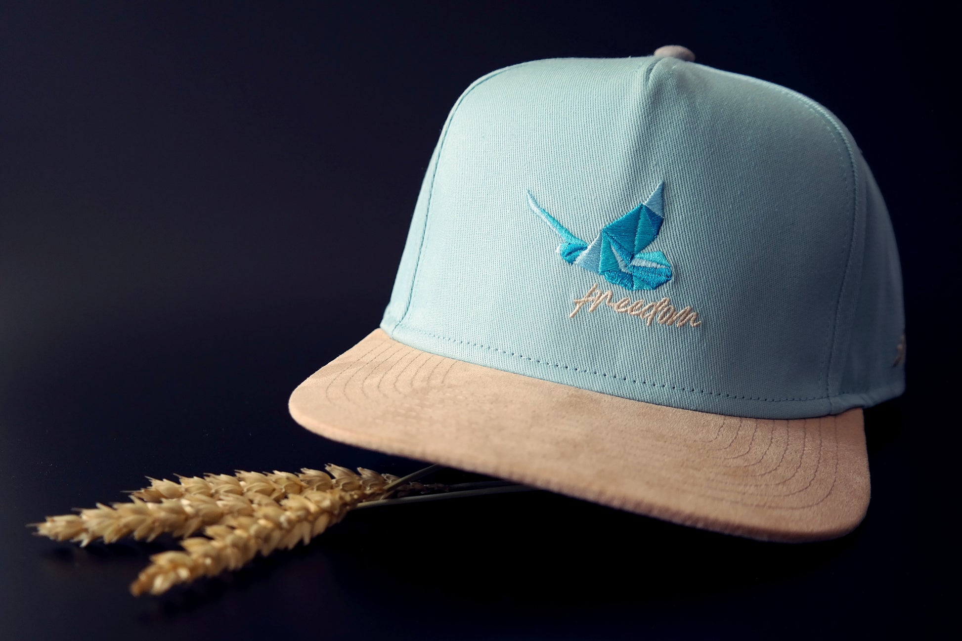 Limited_Limitierte_Snapback_Cap_Freedom_01