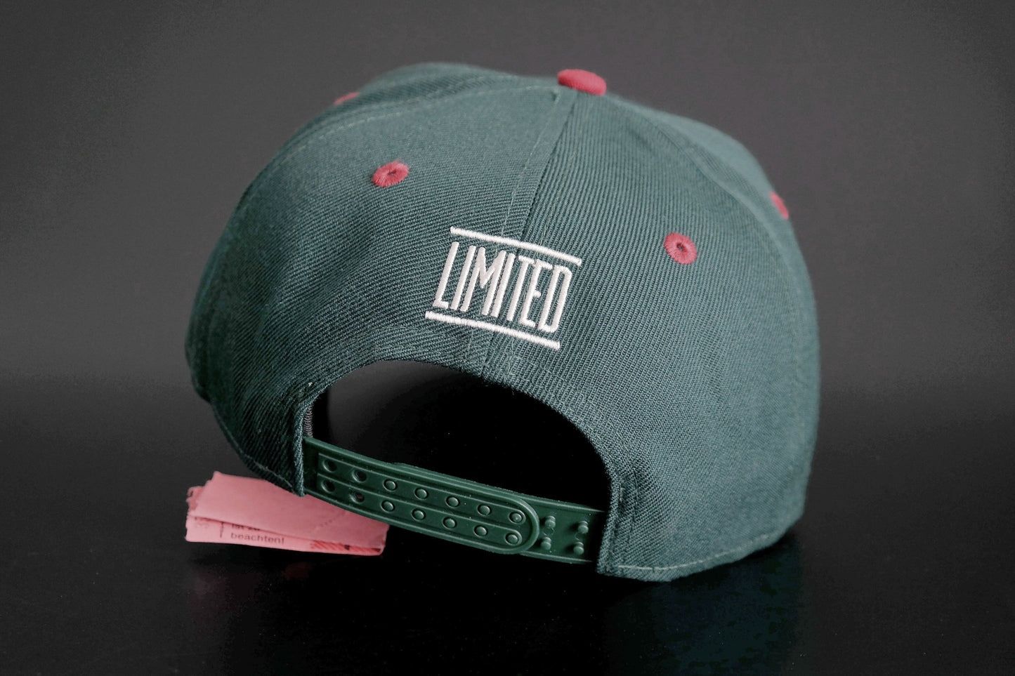 Limited_Limitierte_Snapback_Cap_Lost_Place_04
