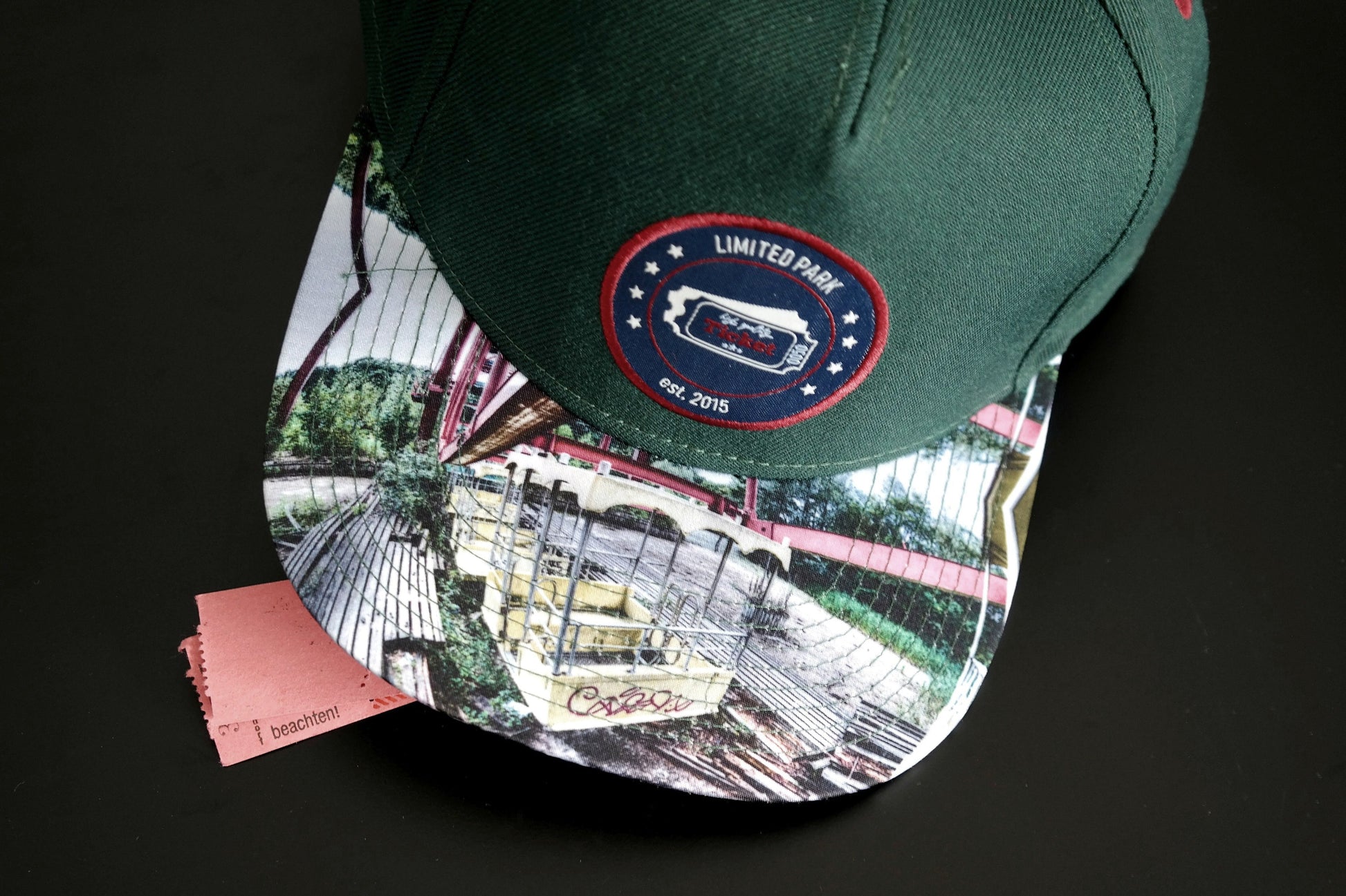 Limited_Limitierte_Snapback_Cap_Lost_Place_05