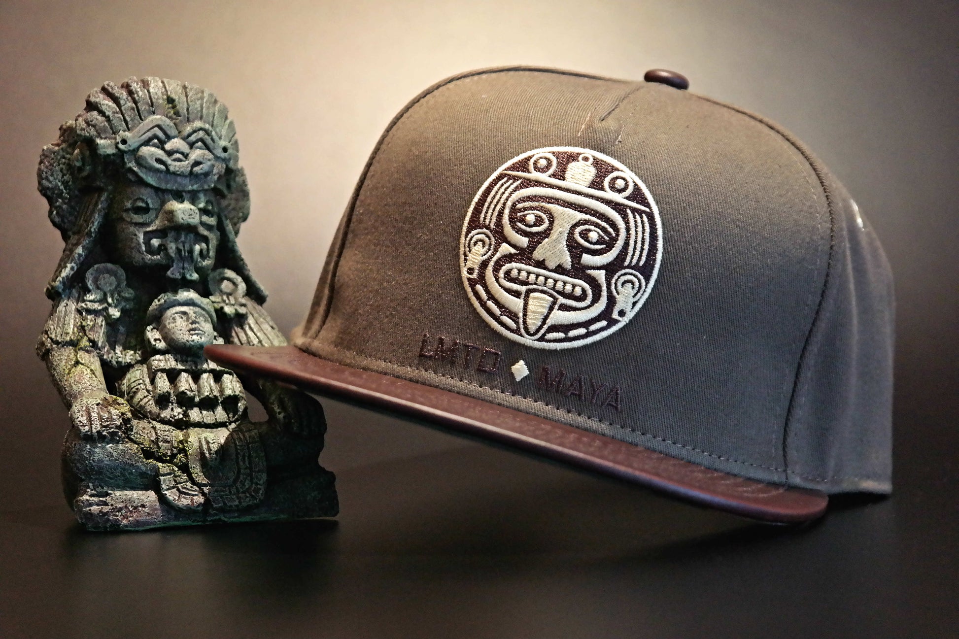 Limited_Limitierte_Snapbacks_Caps_Maya_01