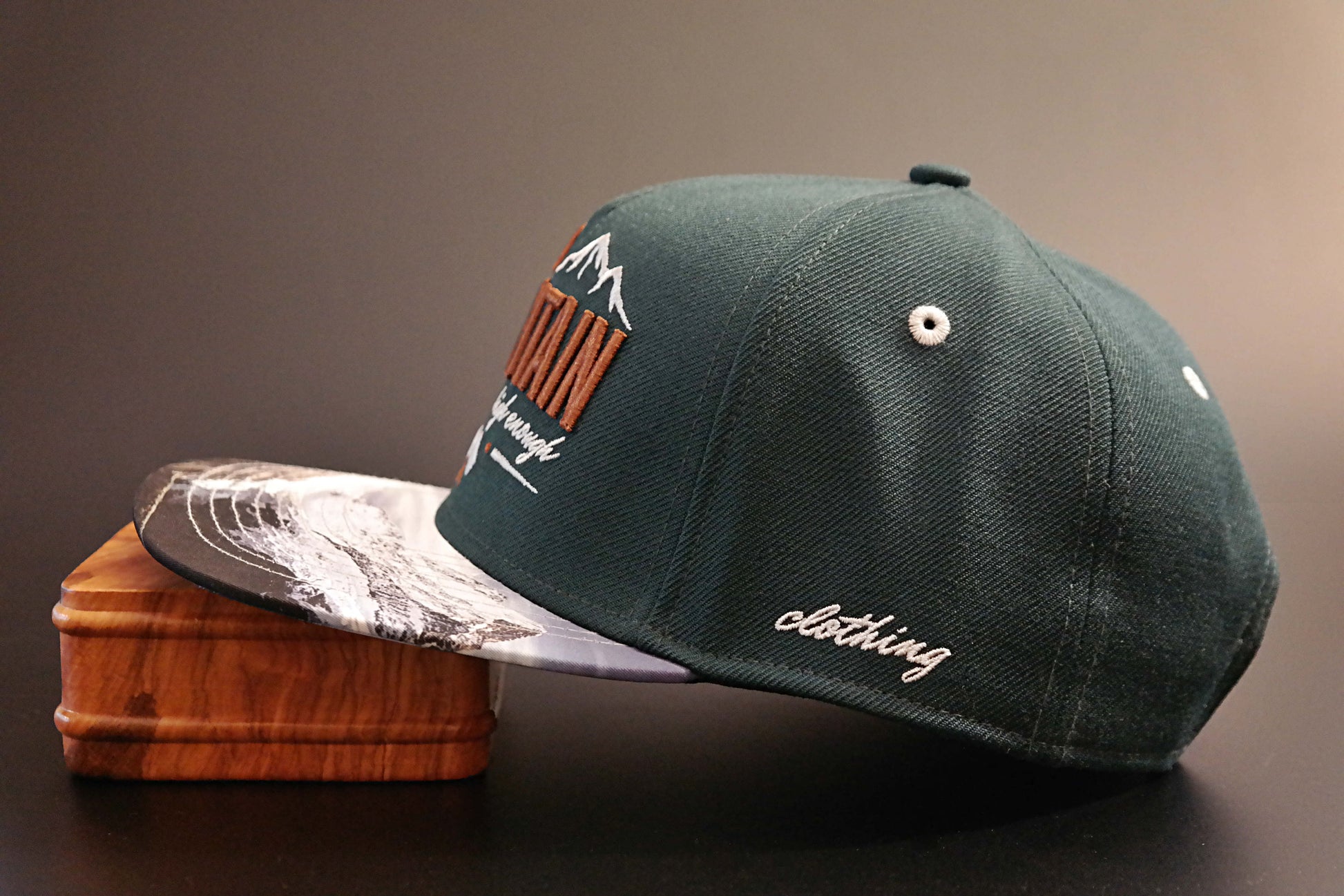 Limited_Limitierte_Snapbacks_Caps_Mountain_02
