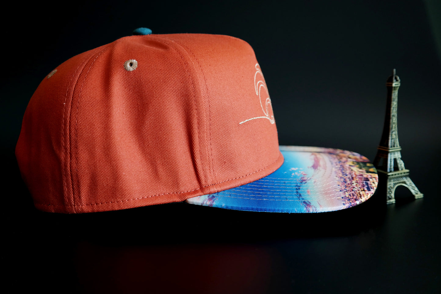 Limited_Limitierte_Snapback_Cap_Paris_03