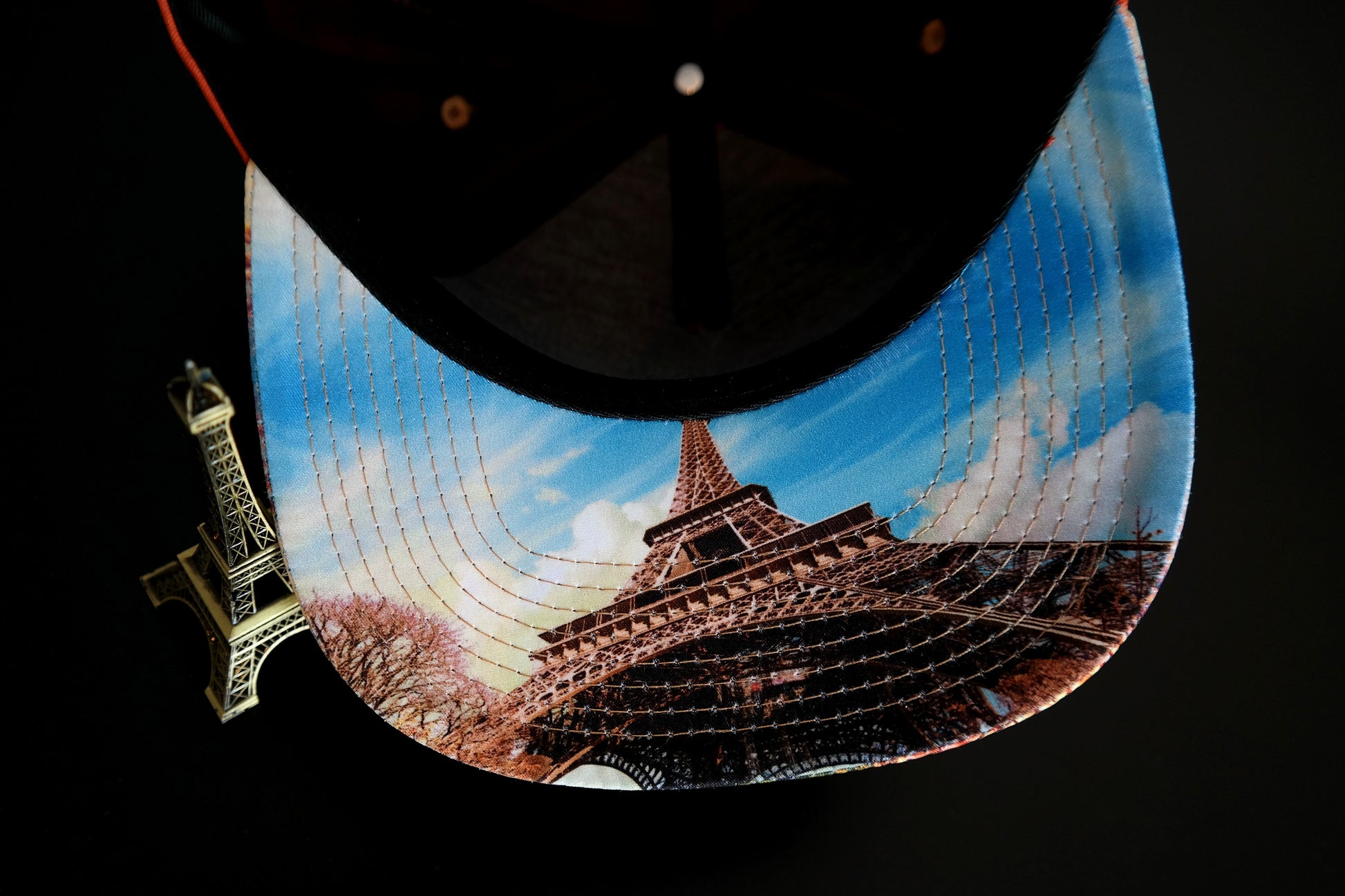 Limited_Limitierte_Snapback_Cap_Paris_07