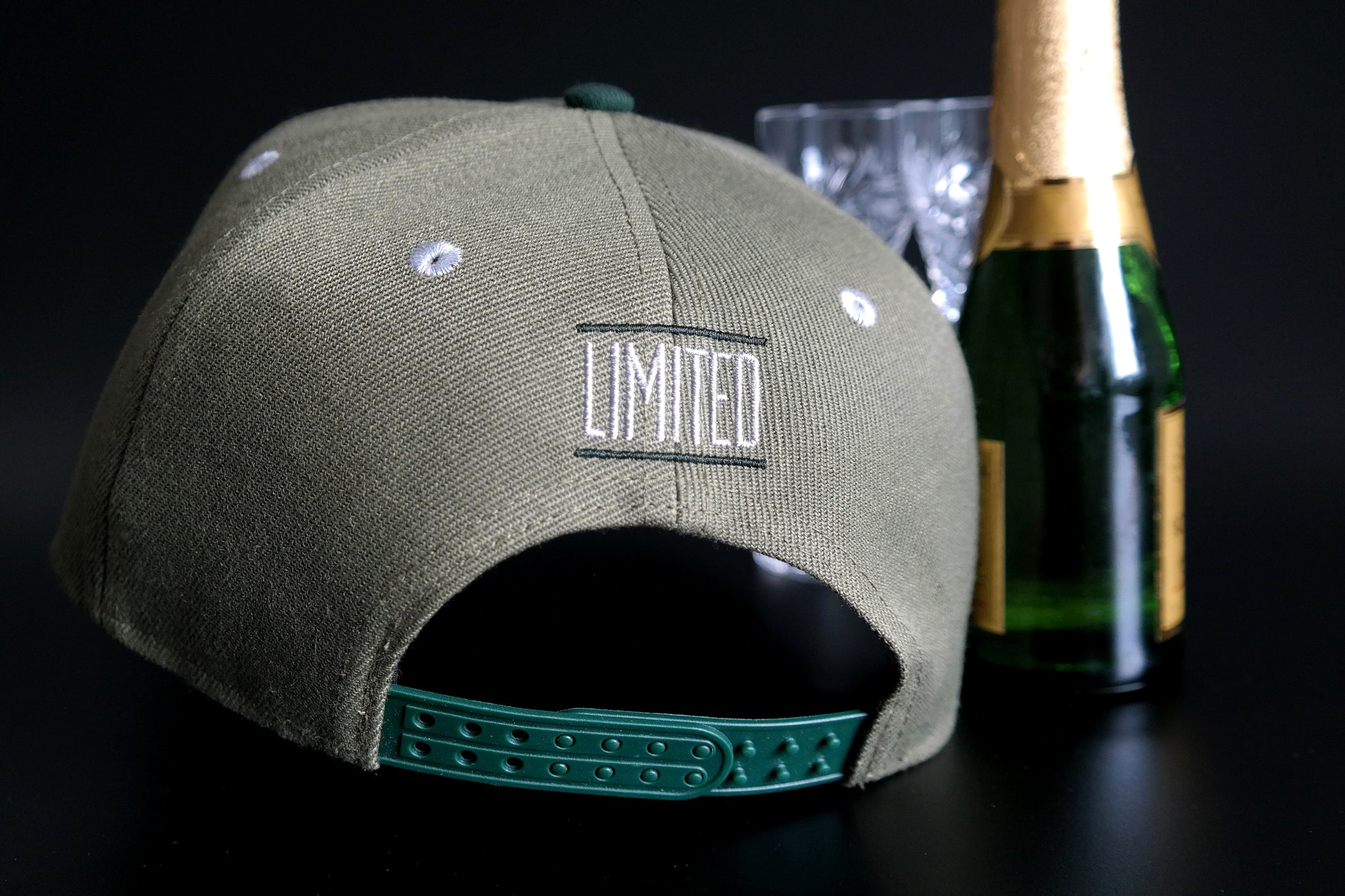 Limited_Limitierte_Snapback_Caps_Memories_004