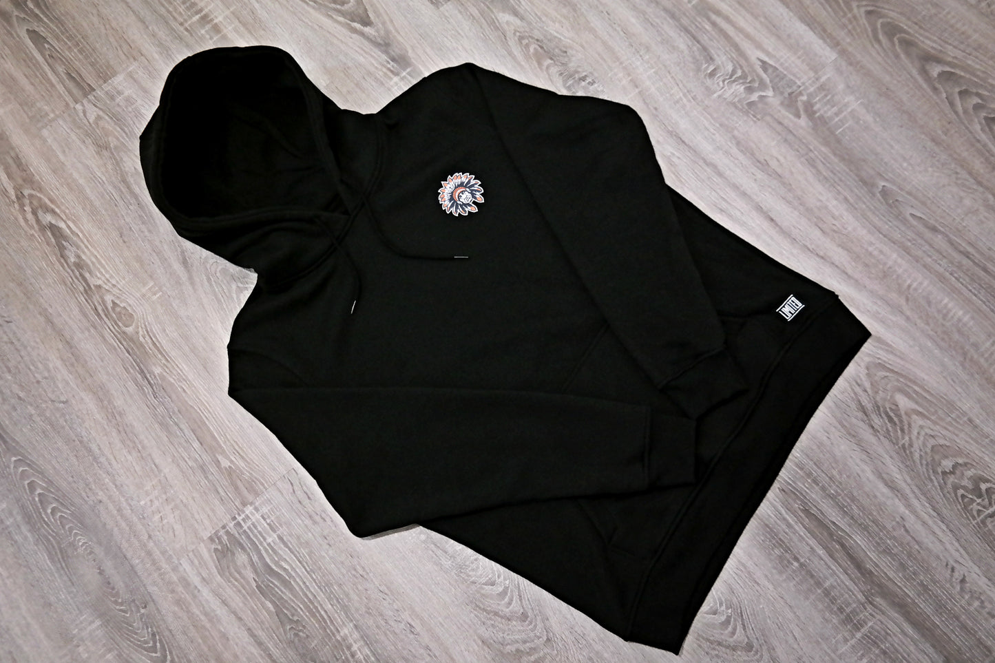 Limited_Limitierter_Sweater_Hoody_Chieftail_01