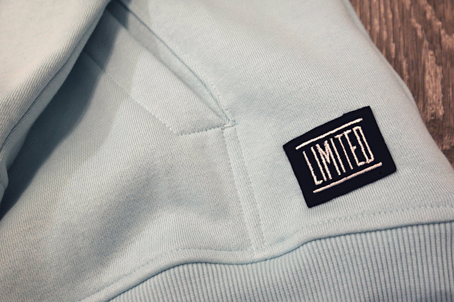 Limited_Limitierter_Sweater_Hoody_Ocean_Blue_03
