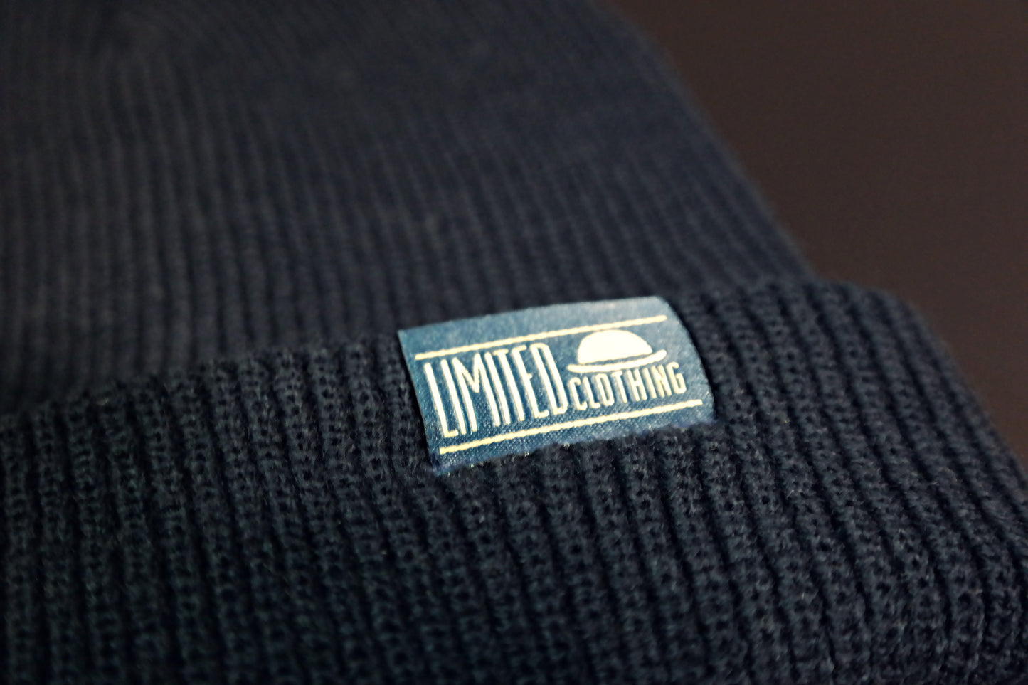 Limited_Limitierte_Beanie_Navy_04